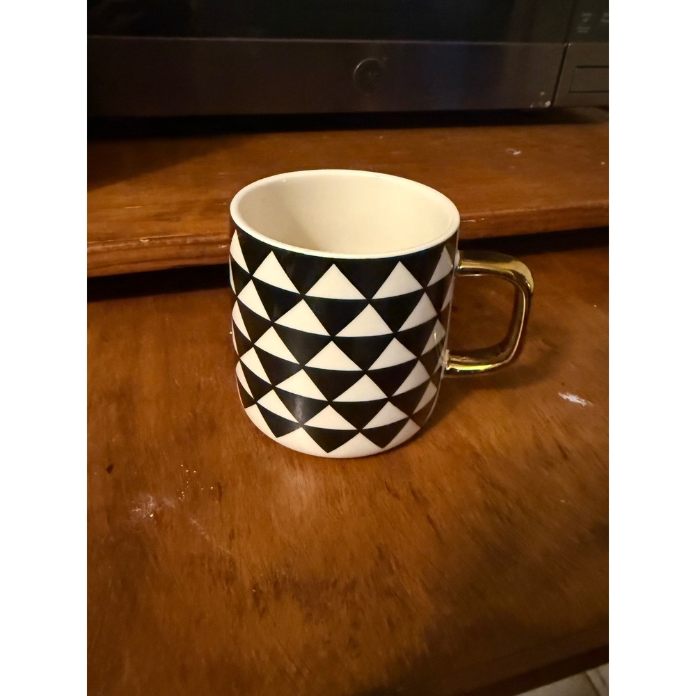 Thyme & Table Black White Geometric Triangle Stoneware Mug Gold Handle